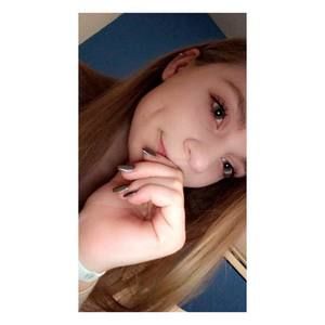 Meet your Posher, Michaela